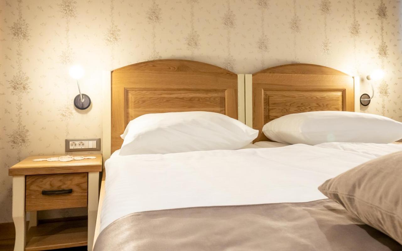 Guest House Pri Cesarju Kamnik Zewnętrze zdjęcie