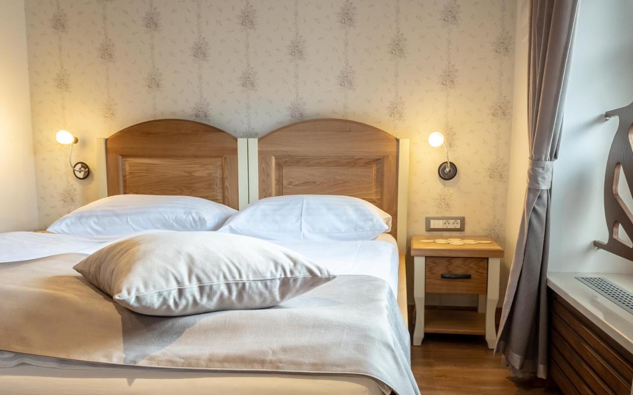 Guest House Pri Cesarju Kamnik Zewnętrze zdjęcie
